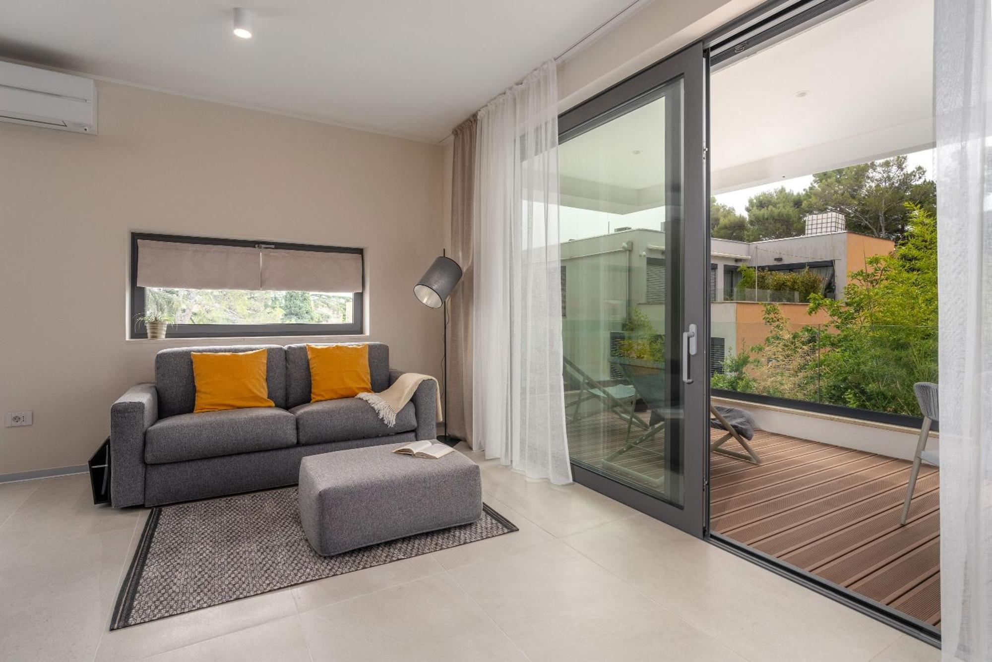 The Q Bliss - Your New 4-Star Hideaway With A Garage Rovinj Exterior photo