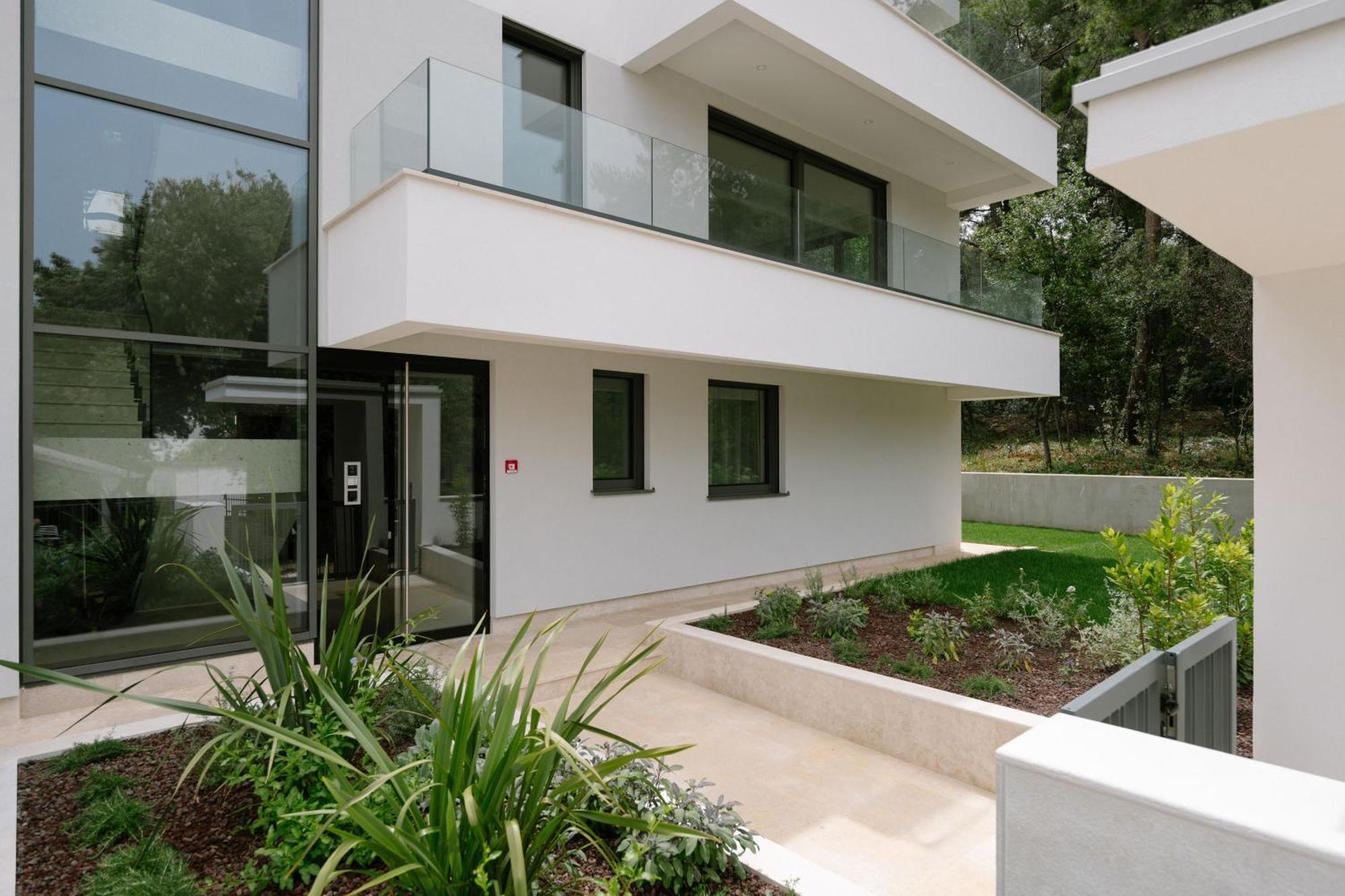 The Q Bliss - Your New 4-Star Hideaway With A Garage Rovinj Exterior photo