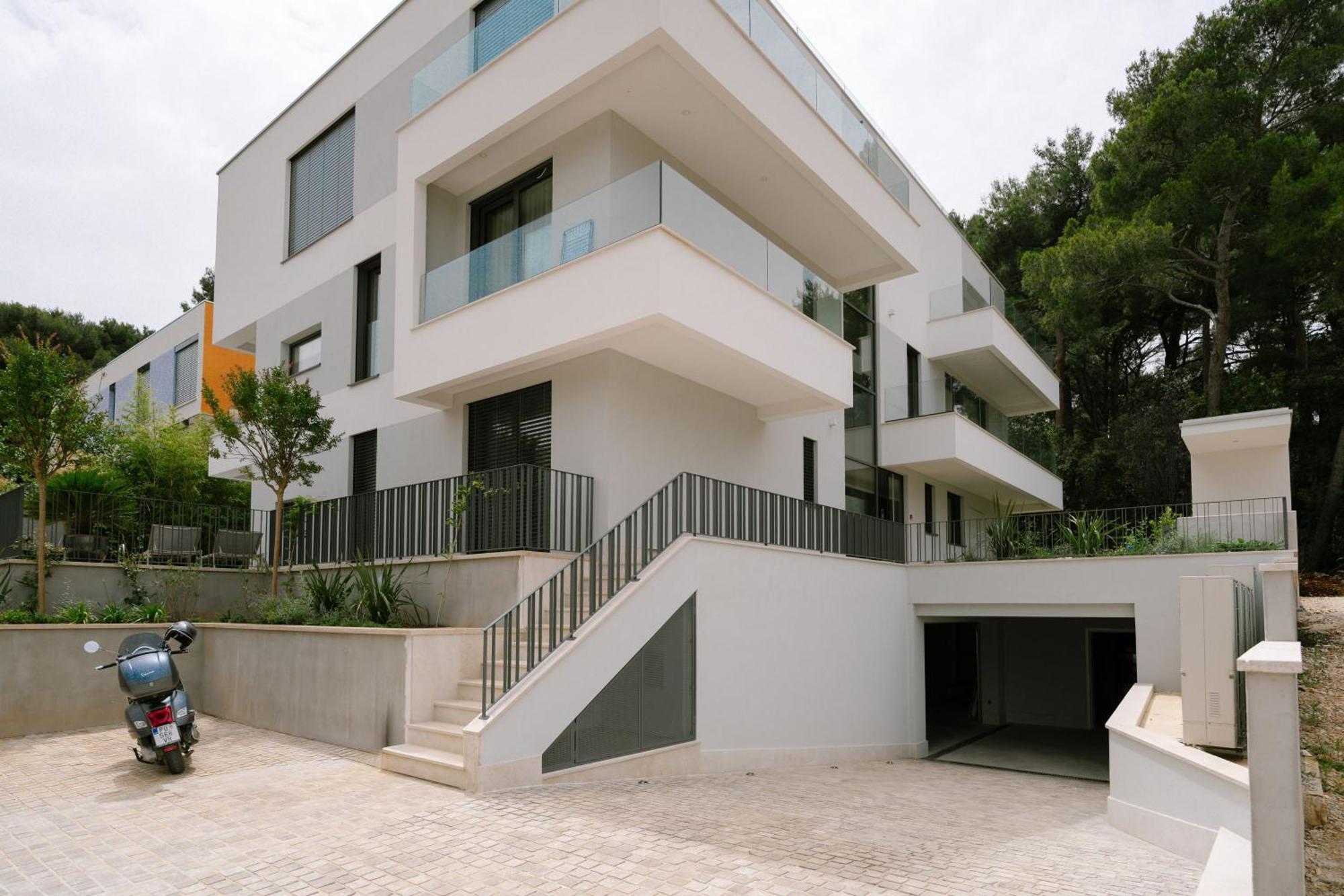 The Q Bliss - Your New 4-Star Hideaway With A Garage Rovinj Exterior photo